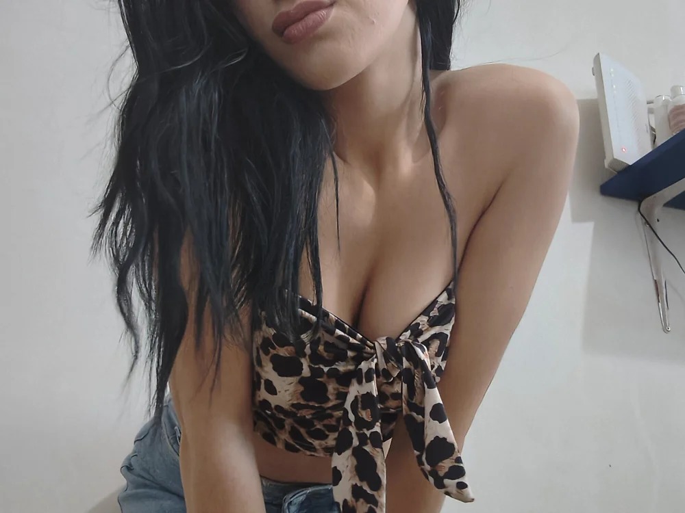 geany200 Chatroom