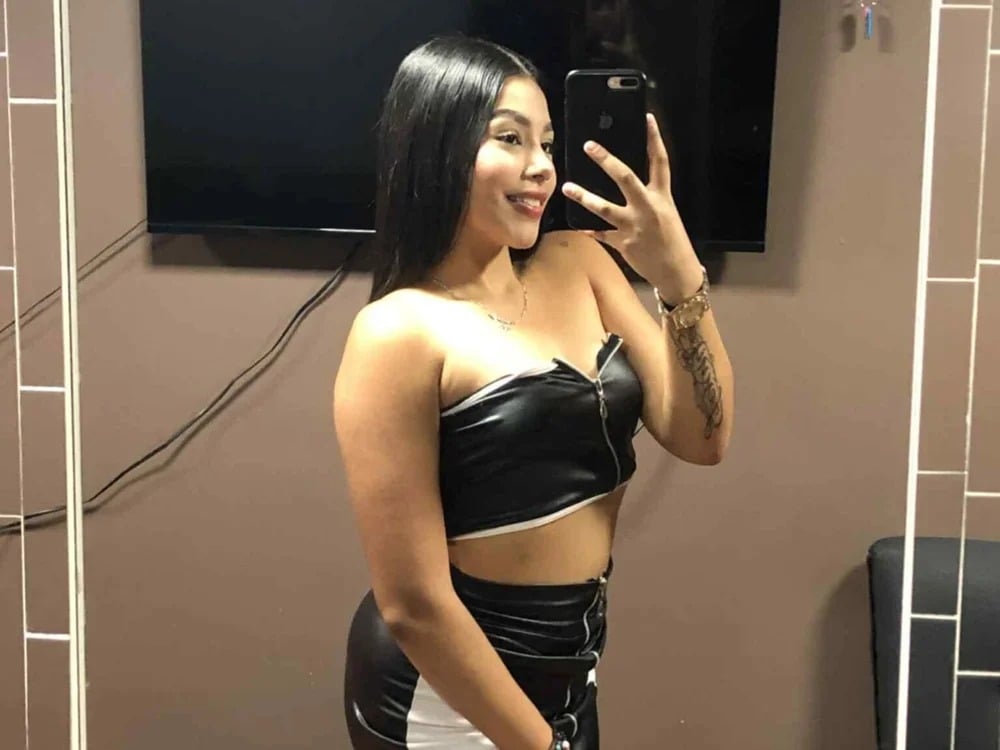 gia_willliams Chatroom
