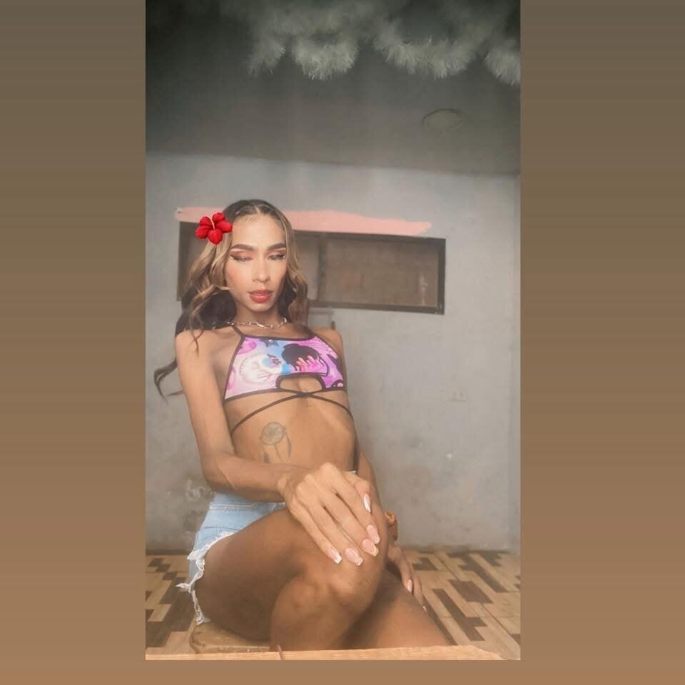 girlbrownettexxx Chatroom