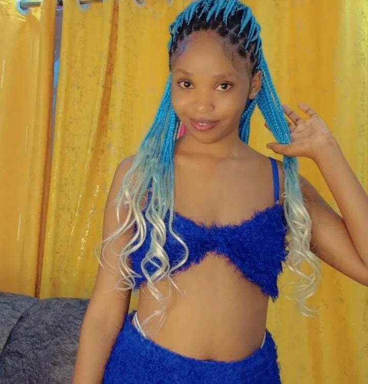 girldolly Chatroom