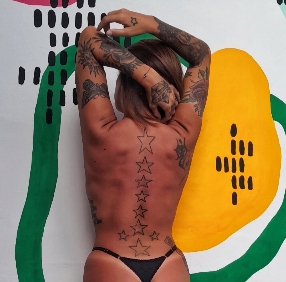 goddessfoxyla Webcam Profile Picture goddessfoxyla Chatroom