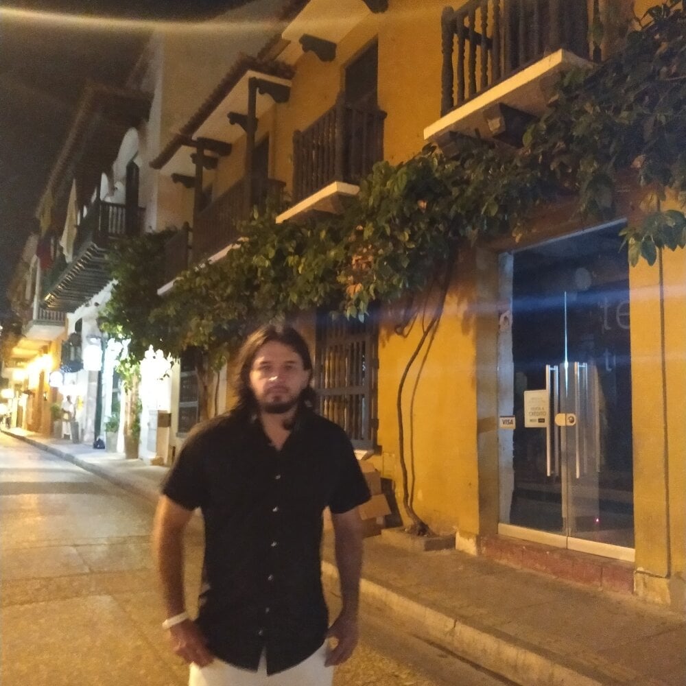 gonzzohunterr Chatroom