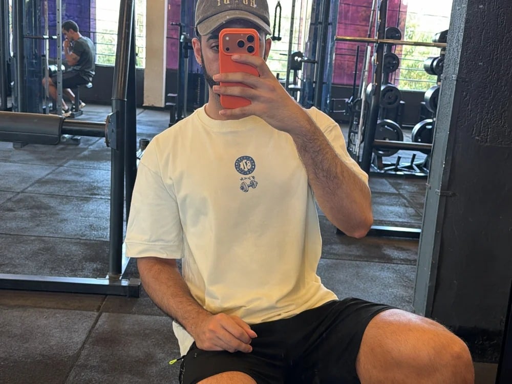 gorgeous_boy25 Chatroom