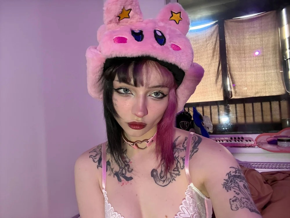 gothfaceJPG Chatroom