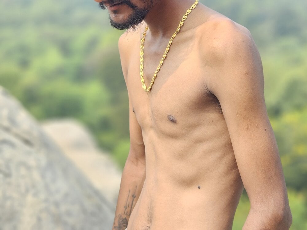 gujju_couple Chatroom