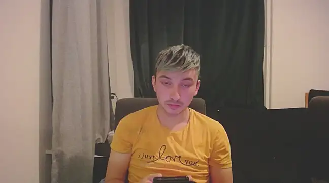 hazuku99 Chatroom