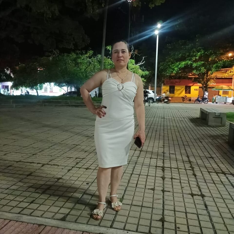 helen_larkin Chatroom