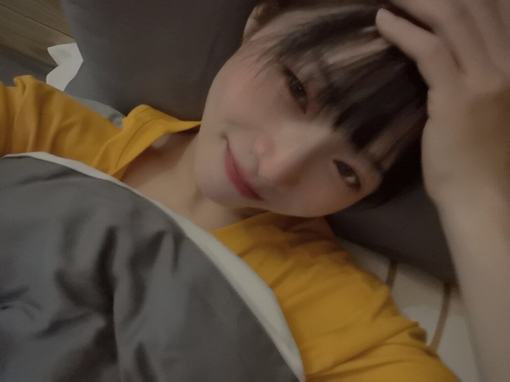 hellokiki520 Chatroom