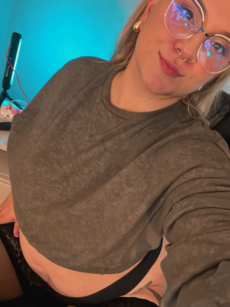 hollie_joliie Chatroom