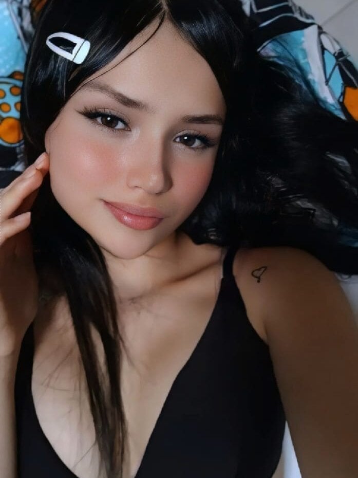 honey_clain Chatroom