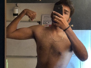 hornydesiiguy