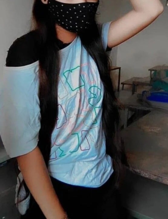 hot--Neha Chatroom