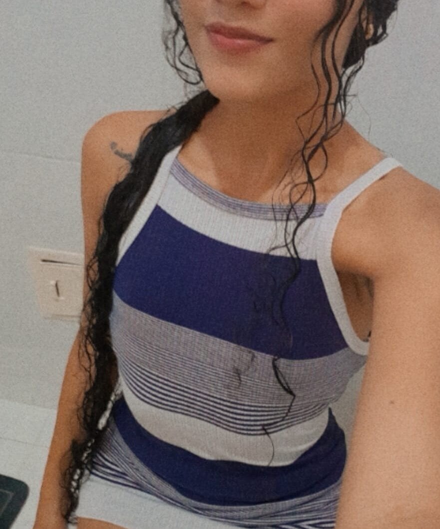 hot1_brunette Chatroom