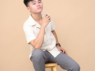 hot-emman