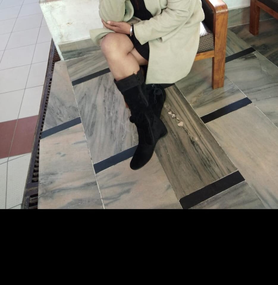 hot_sherni Chatroom