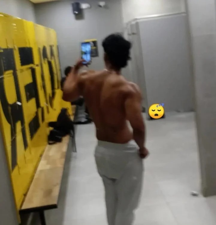 hotmen0911 Chatroom