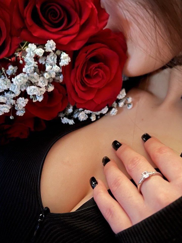 hottest_tits Chatroom