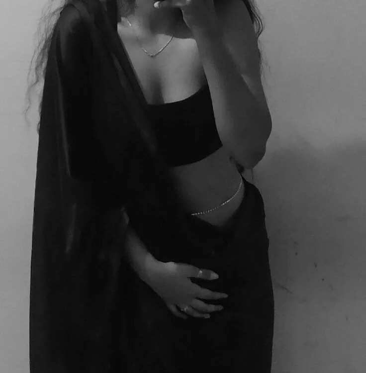 hotty-ruhee Chatroom