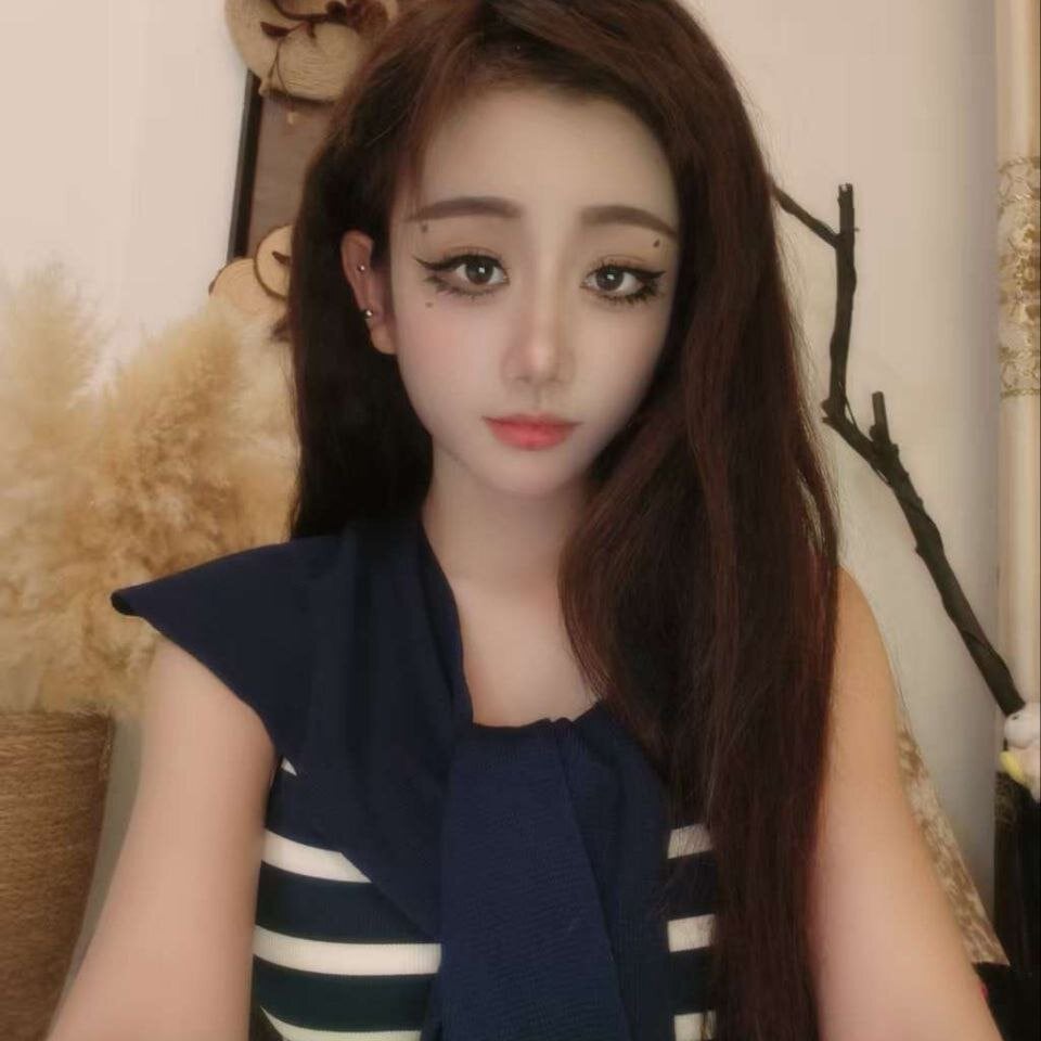 huabaobao Webcam Profile Picture huabaobao Chatroom