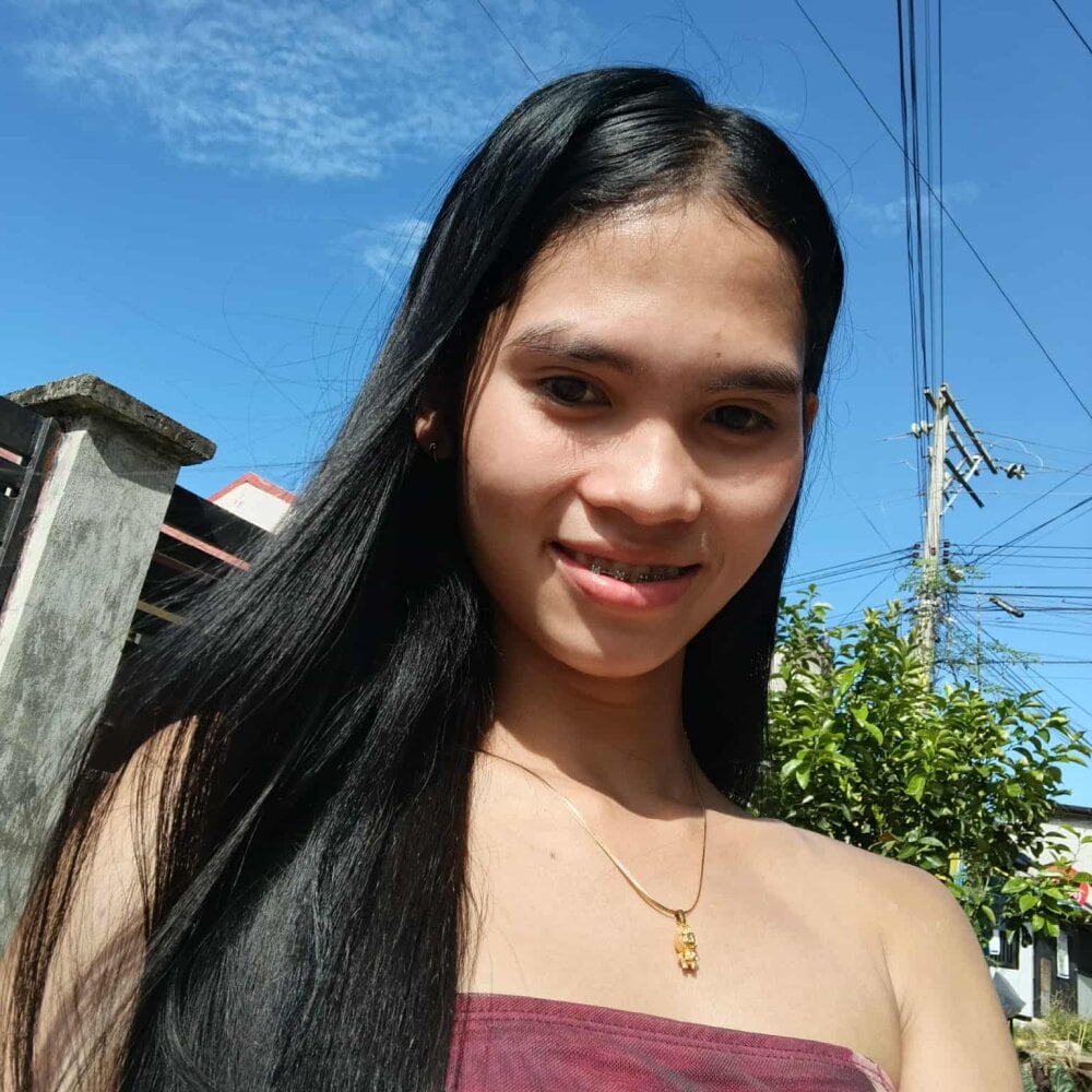 hugecock_petite Chatroom