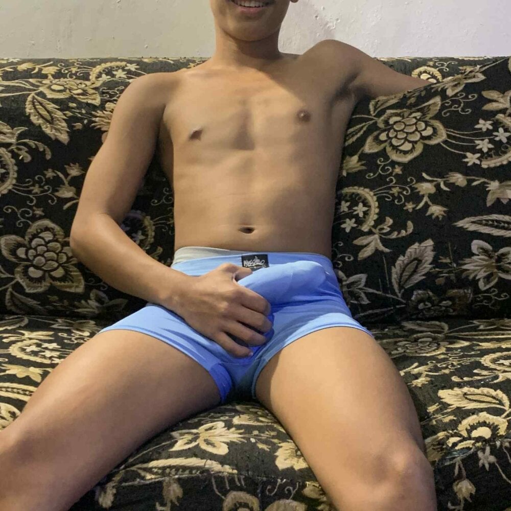 iamyourtopbaby Chatroom