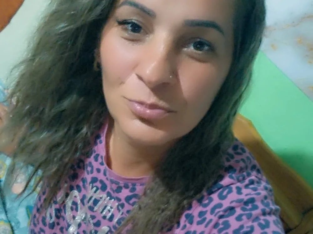 ibolya86 Chatroom
