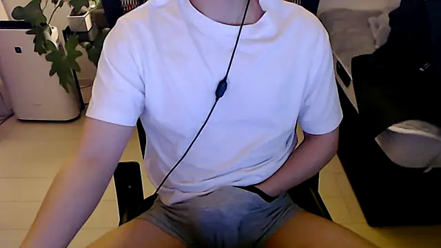 ibukikm Chatroom
