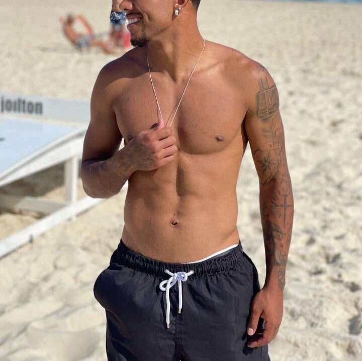 icaroAzevedo30 Chatroom