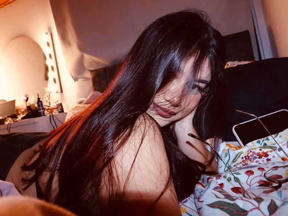 idanora_ Chatroom