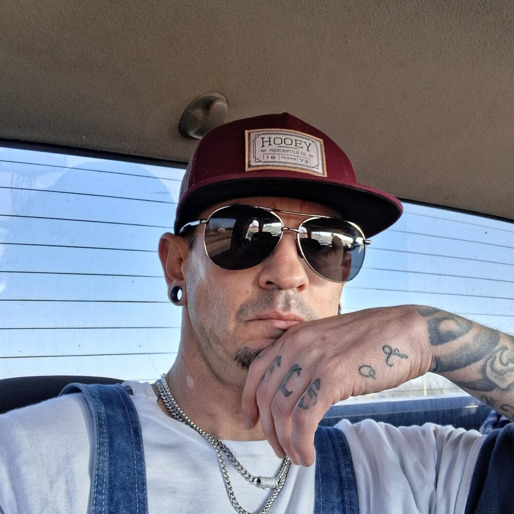 ifuckforreal Chatroom