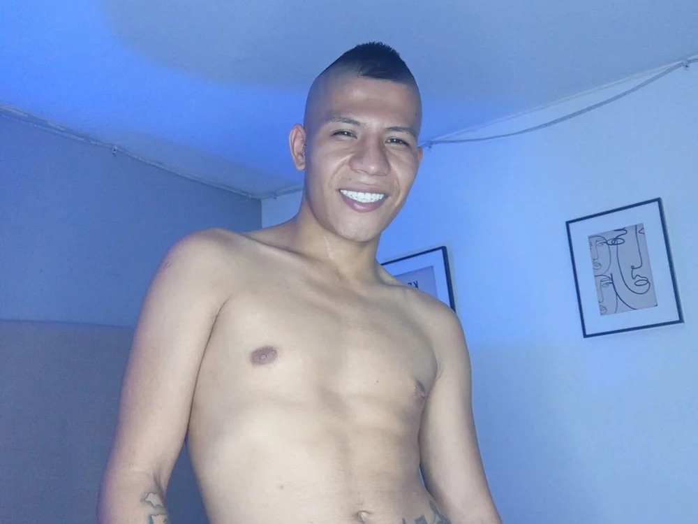 ihan_hot Chatroom