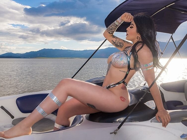 iiriinna_vassilieva Chatroom