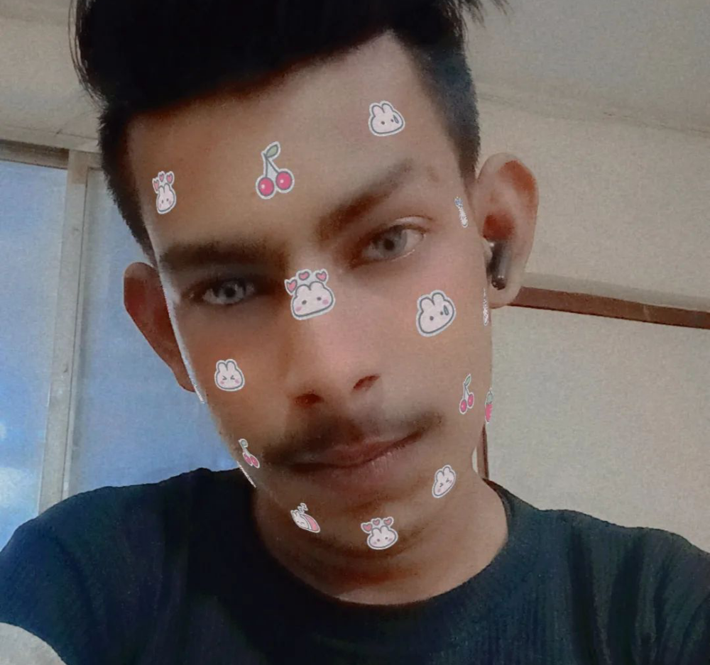 its_your_boy_2001 Chatroom