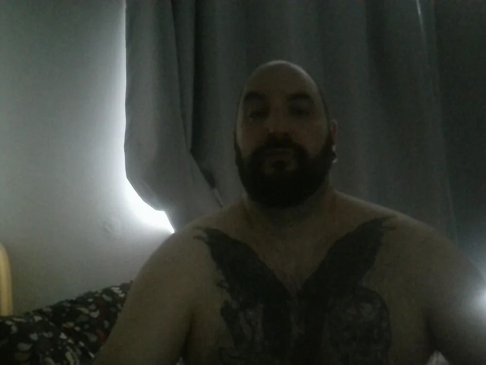 itsmeBeardyP Chatroom