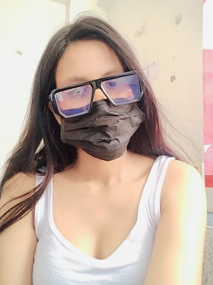 itz__piyu Chatroom