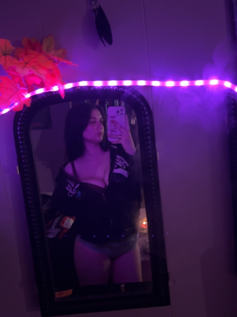 itzcheyduh Chatroom