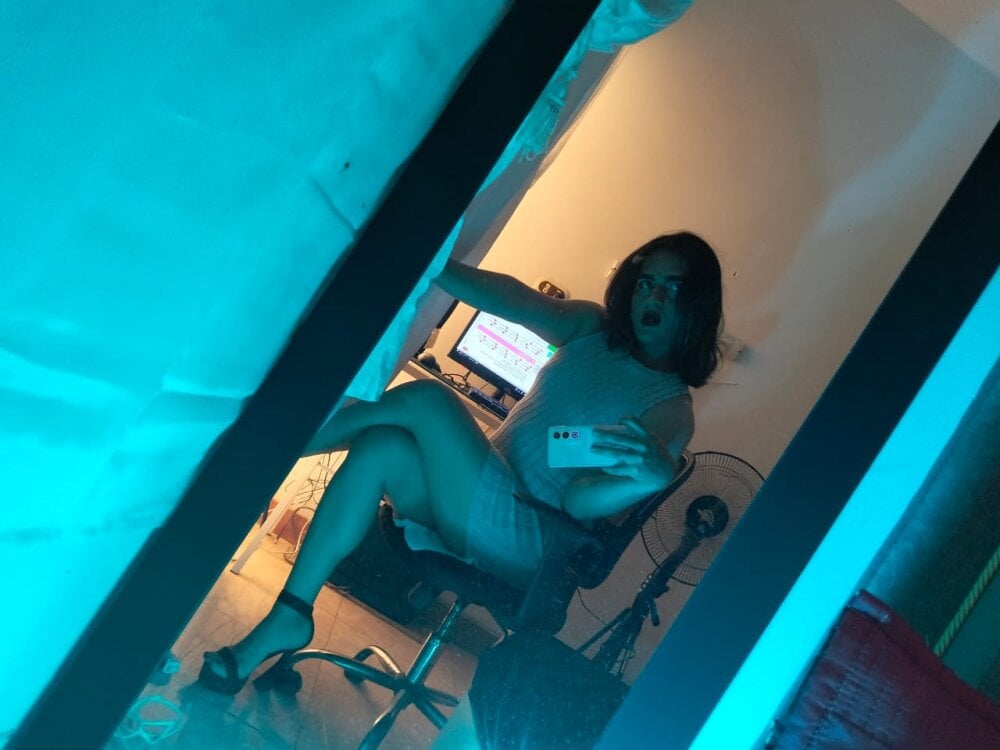 ivone_golosa Chatroom