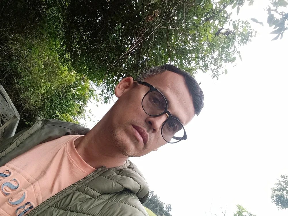 jairo43 Chatroom