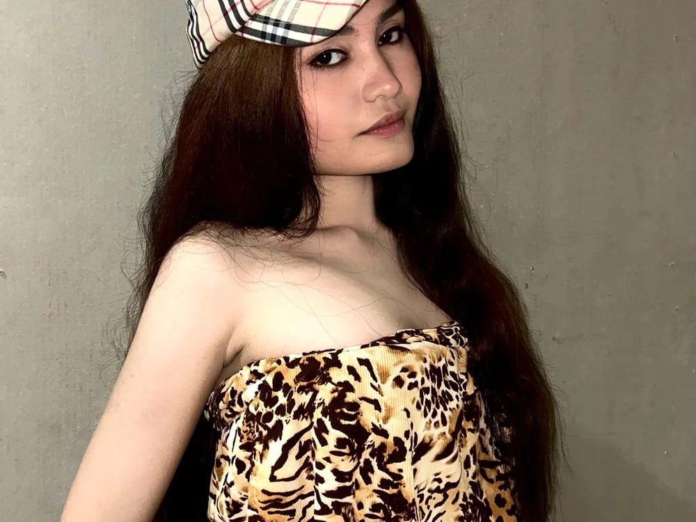 jess_goddes Chatroom