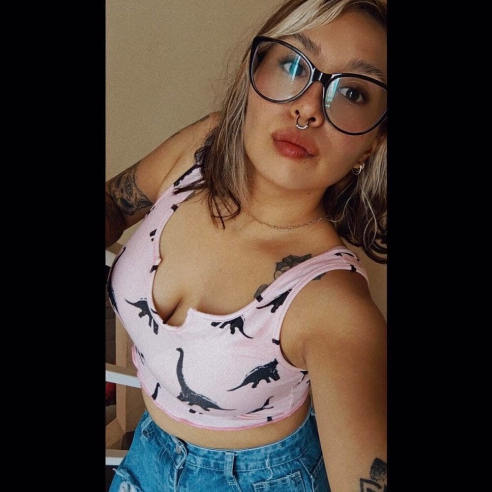 jessica281192 Chatroom