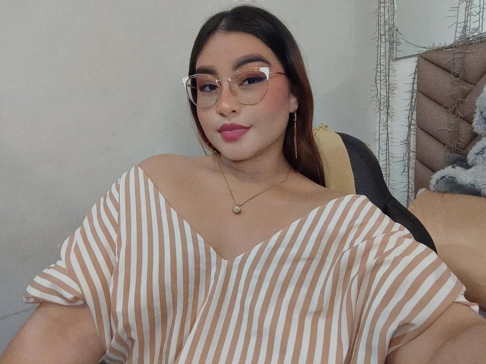 jhanvi_umarani Chatroom