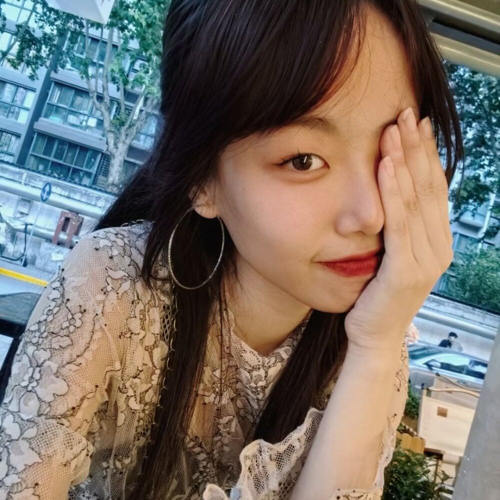 jiaBao2025 Webcam Profile Picture jiaBao2025 Chatroom