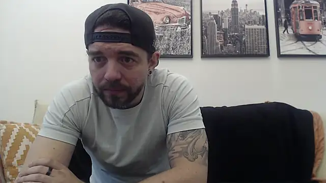 joeyjames525 Chatroom