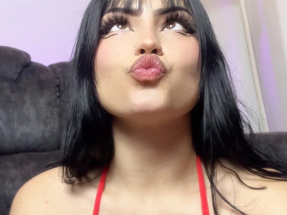 jouse_hoffman_ Chatroom