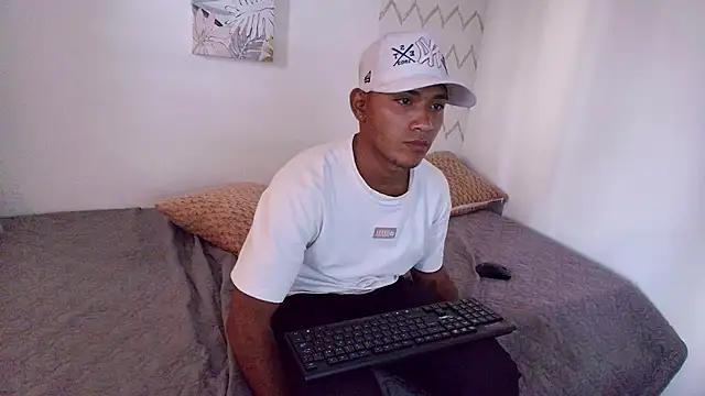 juan_david_Hoz Chatroom