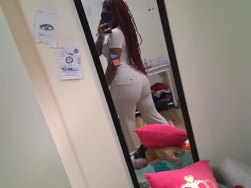 juicybratt Chatroom