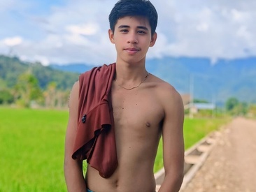 juncums-asian
