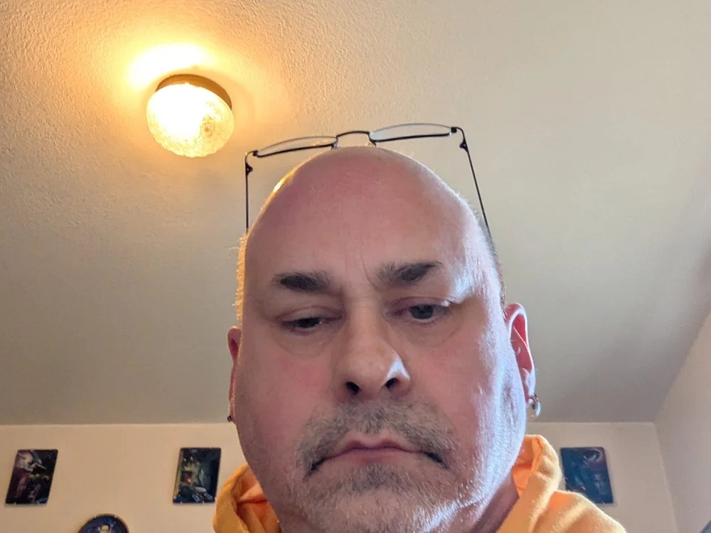 juneguy67 Chatroom