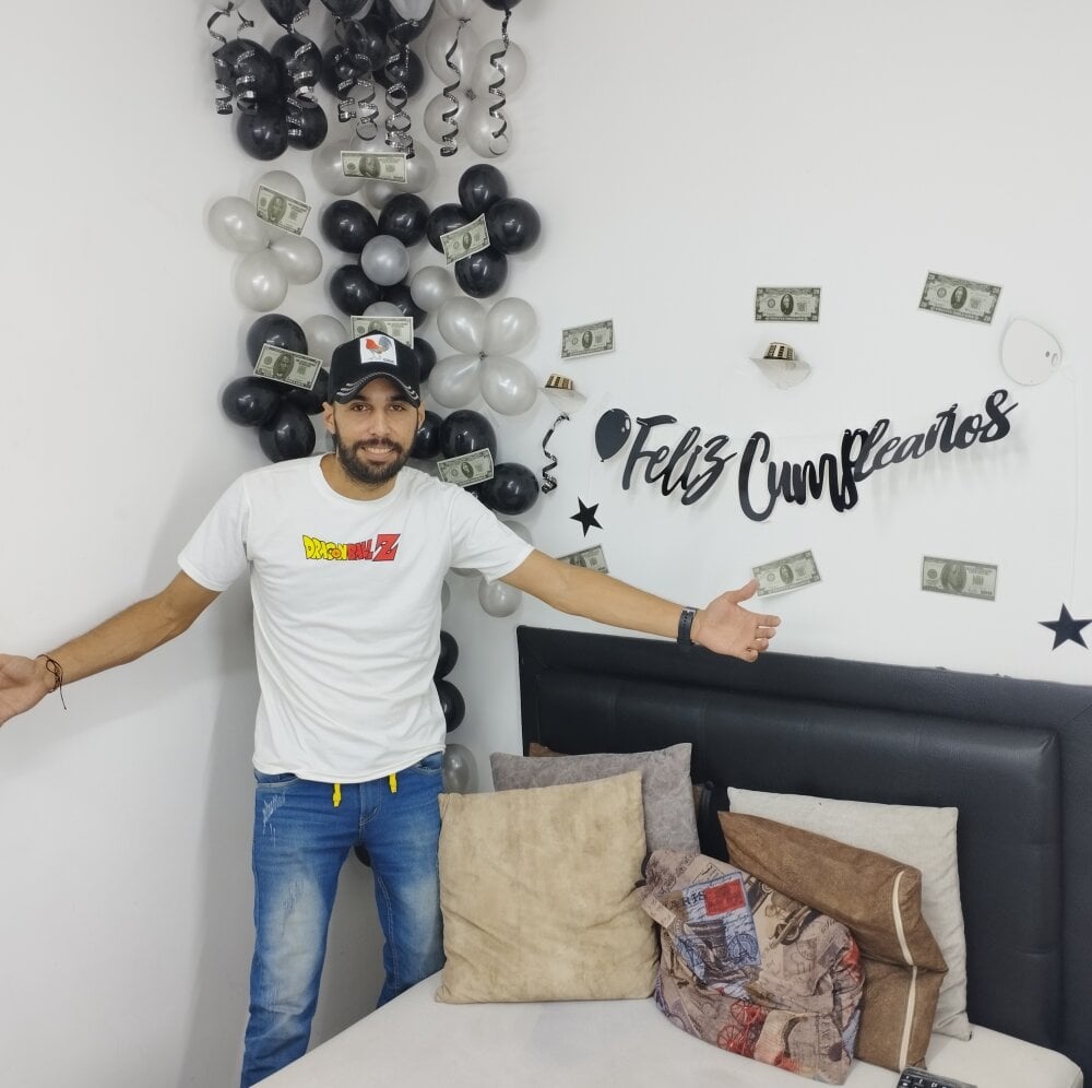 karin_elias Chatroom