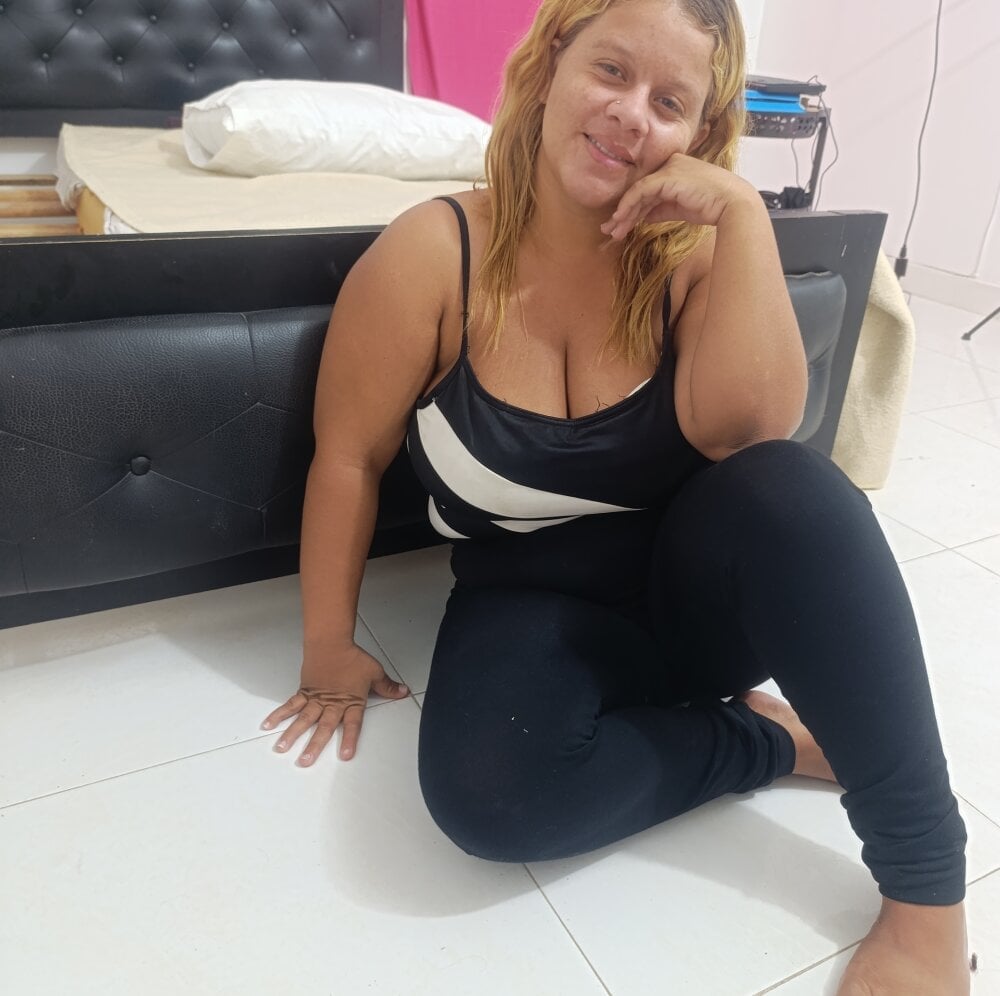 karolain1 Chatroom